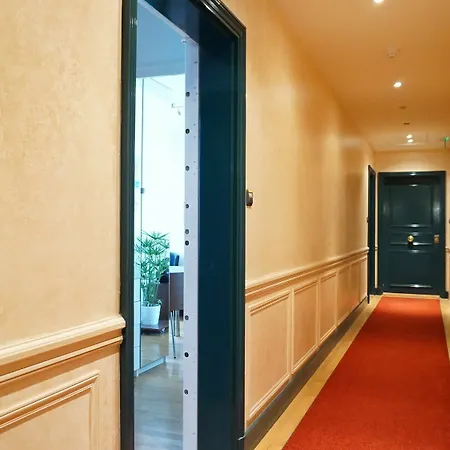 Apartment Madeleine - - 8