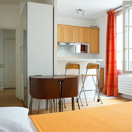 Apartment Madeleine - - 8 Paris